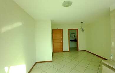 Imagem 5: Apartamento 3/4 com vista parcial da Praia