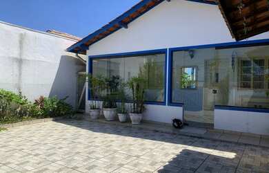 Imagem 2: Casa para venda tem 101 metros quadrados com 2 quartos em Massaguaçu - Caraguatatuba - SP