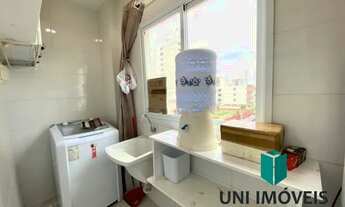 Imagem 3: Oportunidade! Apartamento de dois quartos sendo uma suíte, varanda de frente para rua - Pr