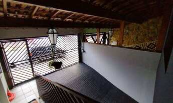 Imagem 2: Sobrado para venda tem 210 metros quadrados com 3 quartos em Parque Novo Oratório - Santo