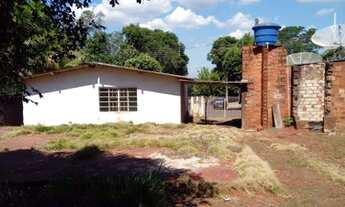 Imagem 2: Vende-se casa de 100m² em um terreno de 534m² em Rosana-SP (centro