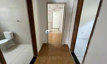 Imagem 5: Casa para aluguel tem 150 metros quadrados com 5 quartos em Madalena - Recife - PE