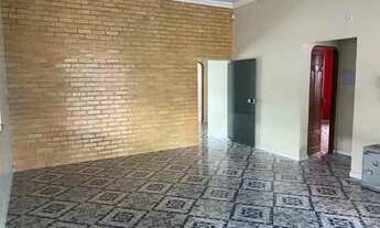 Imagem 7: Casa para venda possui 255 metros quadrados com 2 quartos