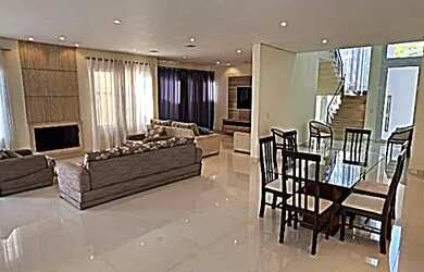 Imagem 3: Casa de condomínio para aluguel possui 400 metros quadrados com 4 quartos