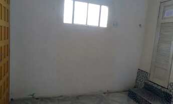 Imagem 3: Aluga-se kitnet Quarto com aluguel por R$350 /mês