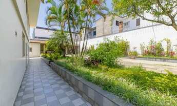 Imagem 3: Casa tipo para venda com 4 quartos, 332m²