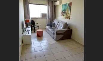 Imagem 5: Apartamento disponível para a venda no Edifício Petinelli com excelente localização no Cen