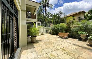 Imagem 4: Casa estilo Colonial no Jardim América