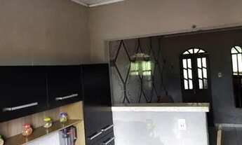 Imagem 3: Vende-se casa, localizada no bairro Liberdade. Whatsapp: