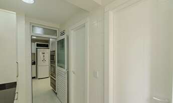 Imagem 7: Duplex para aluguel possui 137 metros quadrados com 3 quartos em Campo Comprido - Curitiba