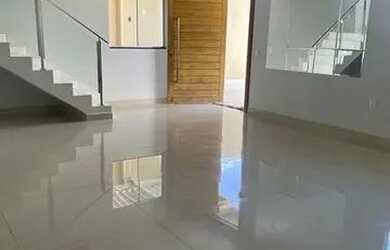 Imagem 3: Sobrado a venda em Arniqueiras