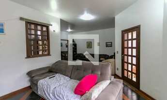 Imagem 3: Casa à Venda - Santa Lúcia, 3 Quartos, 530 m2