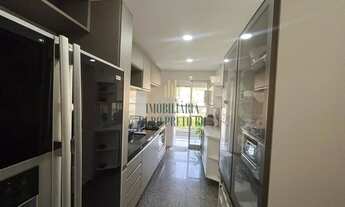 Imagem 7: Cobertura mobiliada, com 243m², 4 quartos e 3 vagas de garagem para locação no bairro Paqu