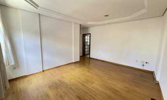 Imagem 5: Apartamento de 2 quartos, suite e 1 vaga de garagem no bairro Menino Deus em POA