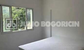Imagem 3: Glória - Apartamento - Padrão - Residencial - 64 m² - 2 quartos; 1 suíte - Ótima localizaç