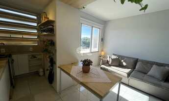 Imagem 4: Apartamento de 1 dorm semimobiliado Próx Orla com sacada e vista para o Guaíba