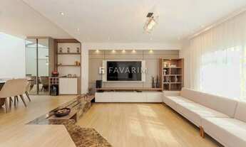 Imagem: Sobrado à venda no Atuba - Referência