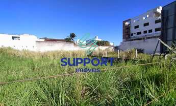 Imagem 7: Oportunidade Única: Terreno Espaçoso de 1080m² na Rua Principal de Nova Guarapari, ES