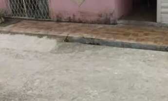 Imagem 5: Casa a venda piscina ponto comércio pequeno