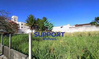 Imagem 4: Oportunidade Única: Terreno Espaçoso de 1080m² na Rua Principal de Nova Guarapari, ES