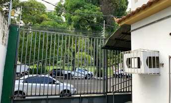 Imagem 2: Casa em frente Praça da República