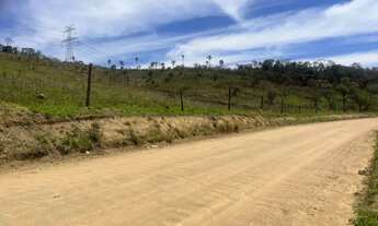 Imagem: Terreno Estratégico Perfeito para Construção!