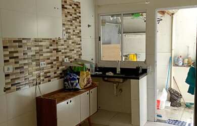 Imagem 4: Alugo casa térrea com 2 acesso para entrada