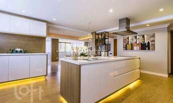 Imagem 2: Apartamento com 167 m² com 3 quartos em Mont Serrat - Porto Alegre - RS