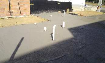 Imagem 4: Terreno e Projeto Aprovado