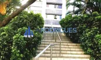 Imagem 2: Apartamento de Luxo à Venda em Salvador-BA: 4 Quartos, 1 Suíte, 2 Salas, 4 Banheiros, 2 Va