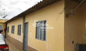 Imagem 2: QNN 9 - CASA - 2 QUARTOS - GARAGEM