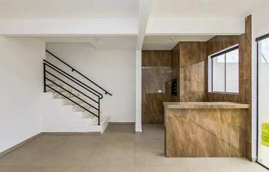 Imagem 4: Casa para Venda em Fazenda Rio Grande, Nações, 3 dormitórios, 1 suíte, 3 banheiros, 2 vaga