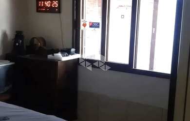 Imagem 4: Casa de 3 quartos com pátio no Bairro Auxiliadora próximo as Av. Carlos Gomes e Anita Gari