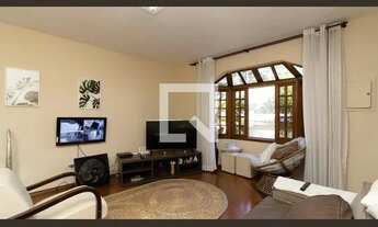 Imagem 2: Casa à Venda - Ermelino Matarazzo, 3 Quartos, 200 m2