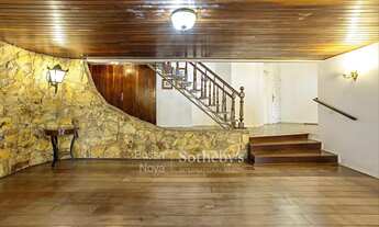 Imagem 6: Casa térrea em amplo terreno em rua valorizada no Alto de Pinheiros