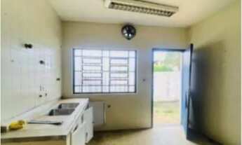 Imagem 7: Ótimo imóvel à venda ideal para comércio ou moradia!