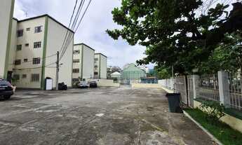 Imagem 2: Lindo apartamento reformado no largo do Anil com 2 quartos em condomínio