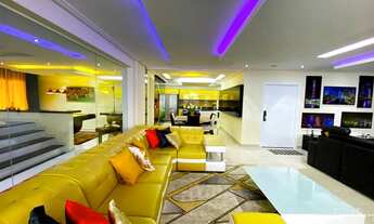 Imagem 2: A cobertura mobiliada/decorada mais sofisticada do bairro! Aprecie o mar pela varanda do s