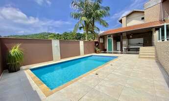 Imagem 3: Linda Casa com Piscina e 03 Dormitórios
