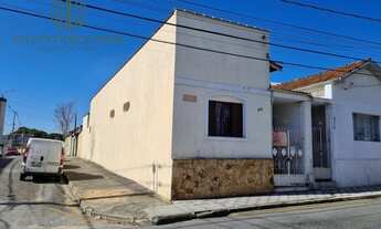 Imagem: Casa térrea com três dormitórios