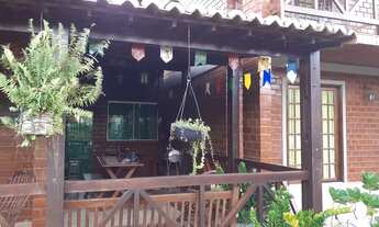 Imagem 2: Excelente casa em Gravatá com 3 Quartos sendo 1 Suíte-Porteira Fechada