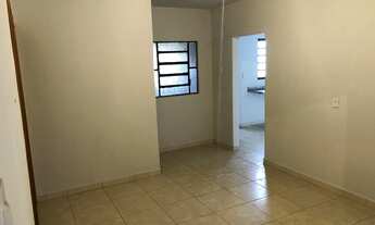 Imagem 2: ALUGO CASA NA AVENIDA AMAZONAS