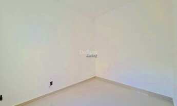 Imagem 3: Casa 2 dormitórios, churrasqueira, água quente, FGTS, pátio, Bairro Porto Verde