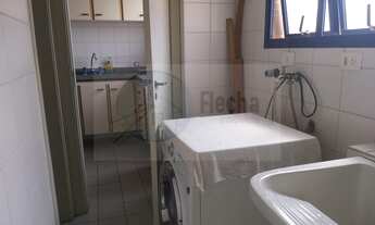 Imagem 7: Apartamento em excelente condições, 95m² útil, 3 dormitórios (sendo 1 suíte) e 2 vagas rot