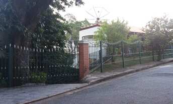 Imagem 2: Tremembé - Jardim Floresta - Casa Térrea com Varanda Jardim e Piscina!