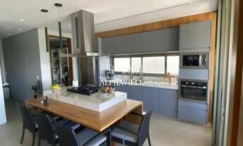 Imagem 4: Mansão com vista permanente para mata