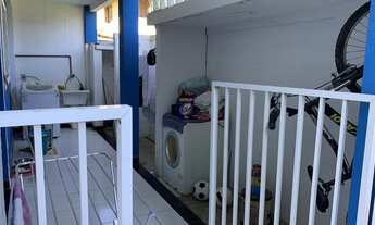 Imagem 6: Casa de condomínio para venda tem 230 metros quadrados com 3 quartos