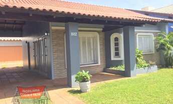 Imagem: Bela residência localizada no Centro de