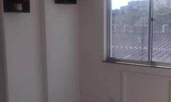 Imagem 4: Apartamento em prédio familiar em Olaria