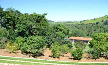 Imagem 3: Fazenda/Sítio/Chácara para venda possui 9800 metros quadrados com 4 quartos